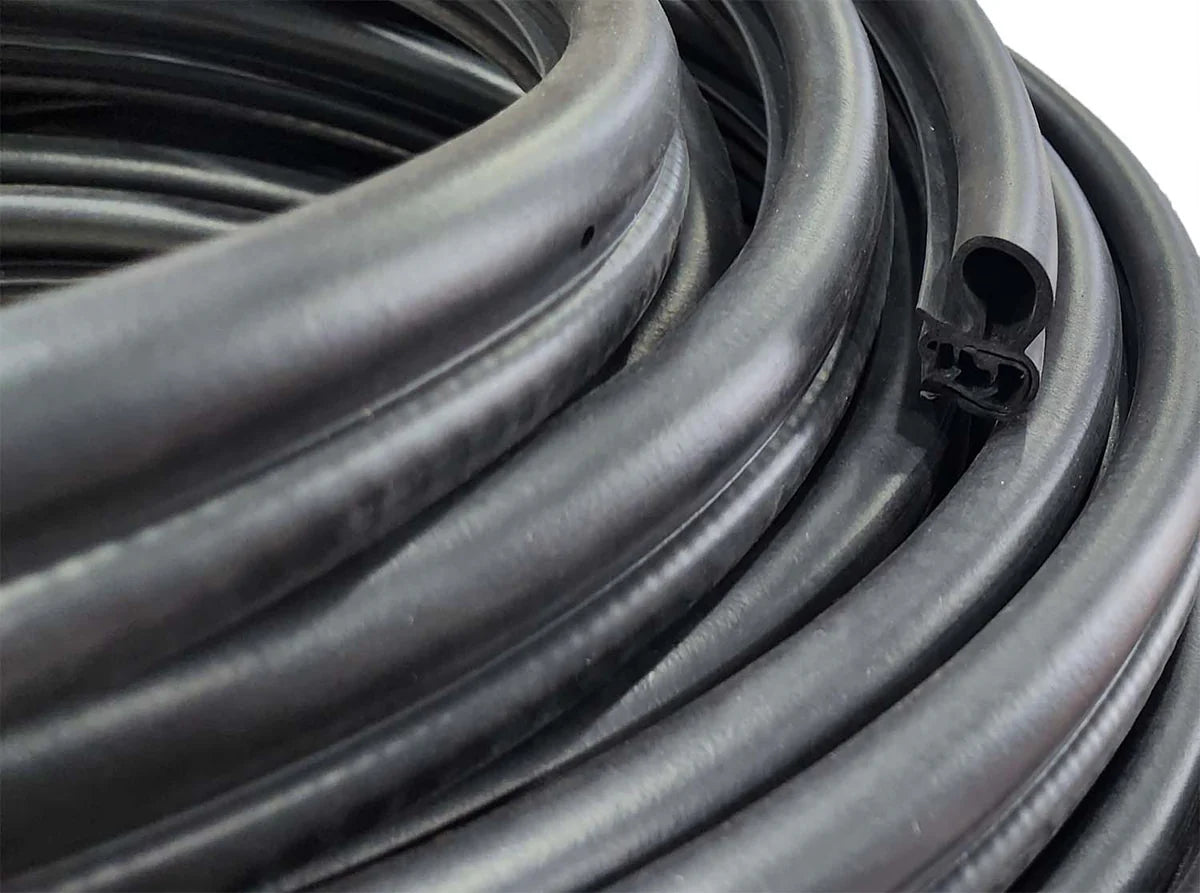 PWS060S - Pinchweld 66-004 Side Seal per mtr
